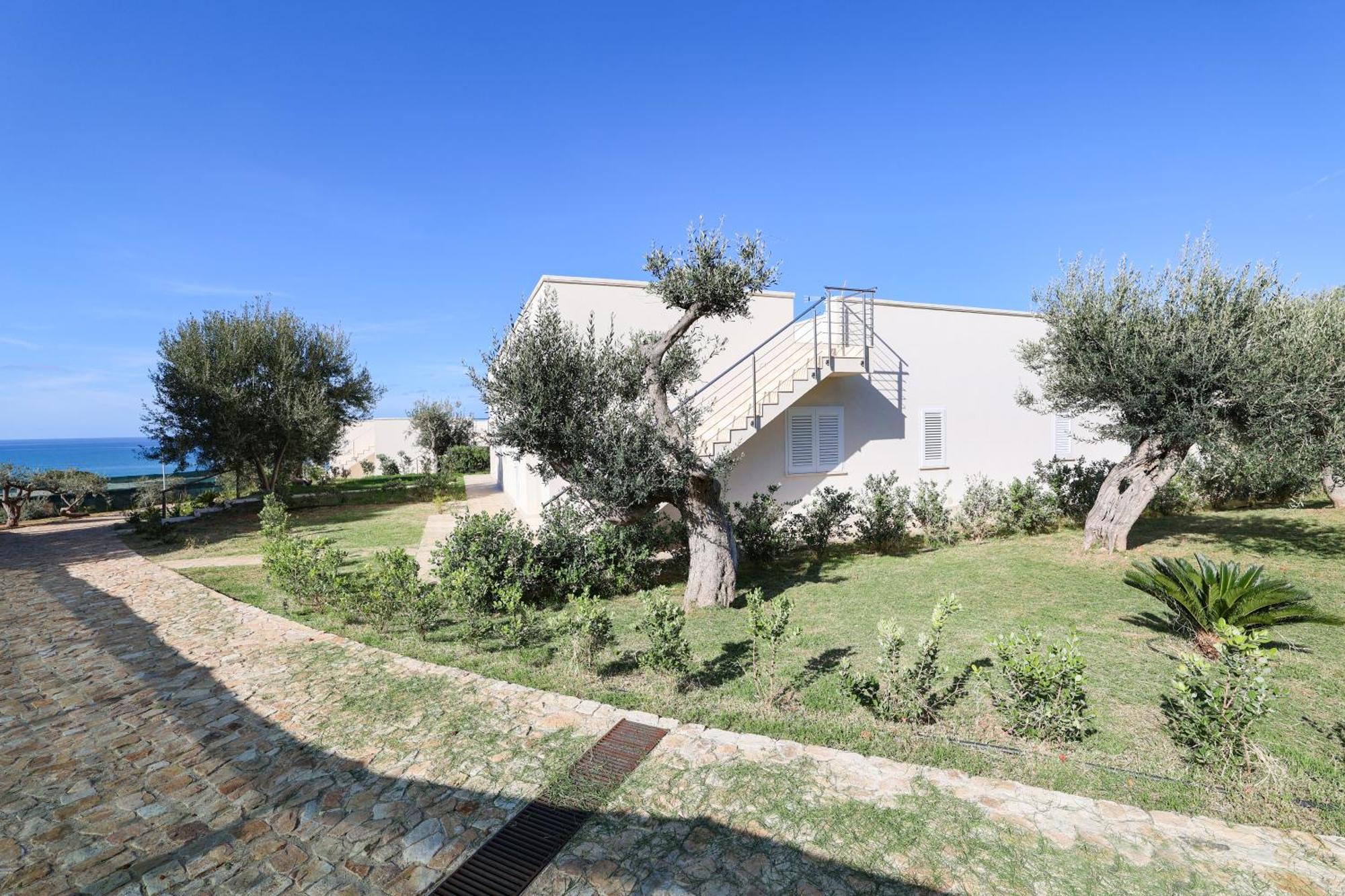 Aura Maris Beach Residence Mazzaforno Cefalù Kültér fotó