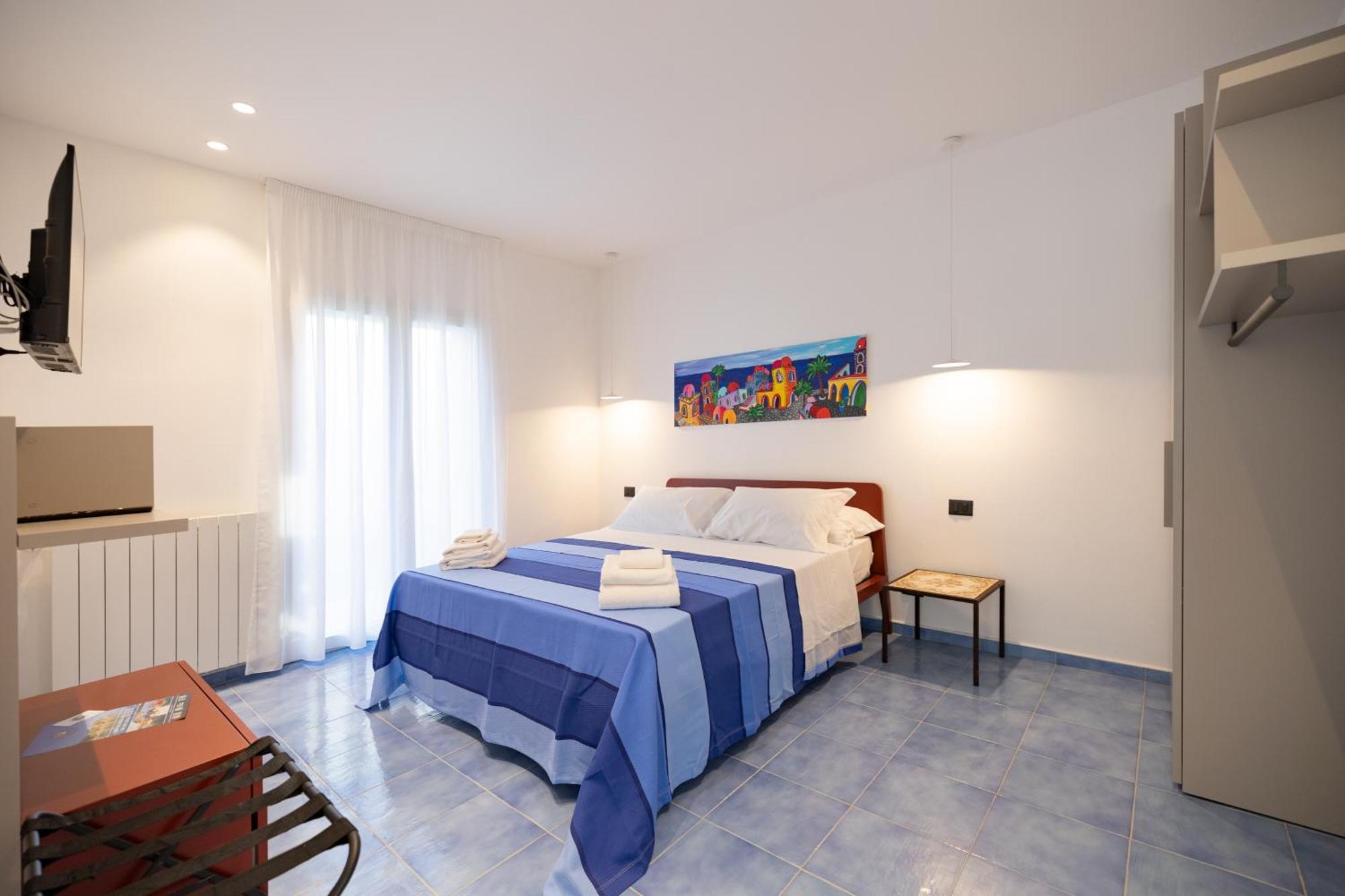 Aura Maris Beach Residence Mazzaforno Cefalù Kültér fotó
