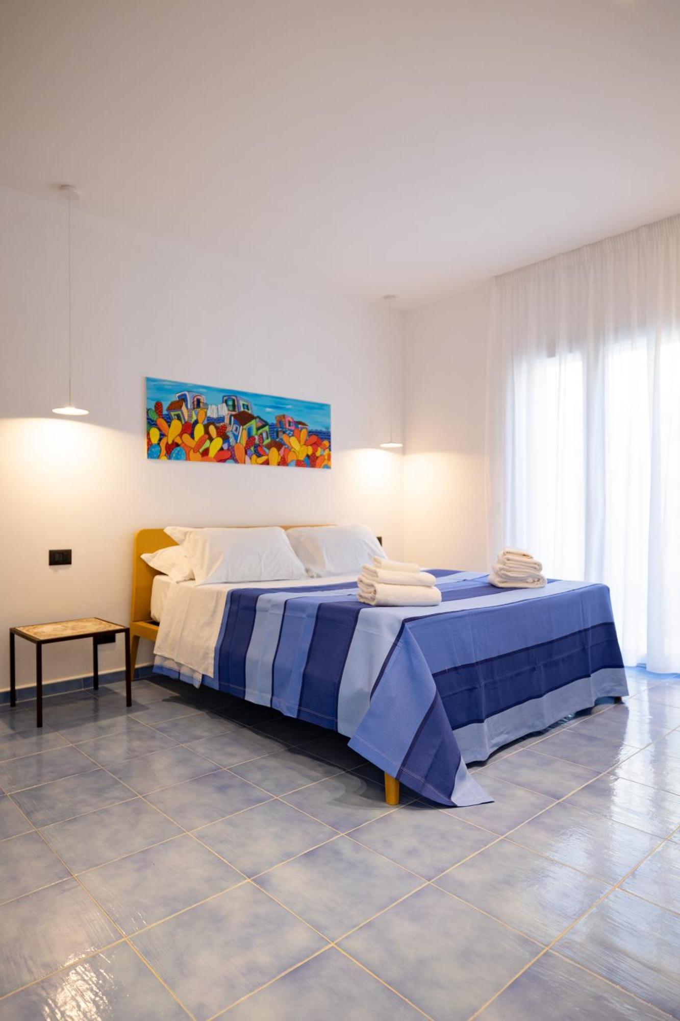 Aura Maris Beach Residence Mazzaforno Cefalù Kültér fotó
