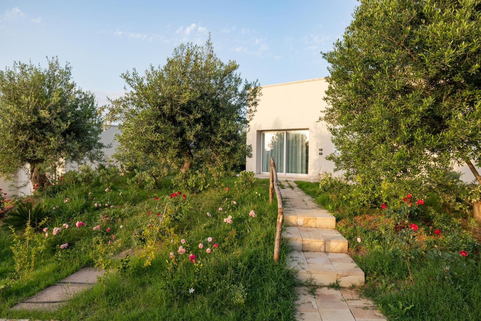Aura Maris Beach Residence Mazzaforno Cefalù Kültér fotó